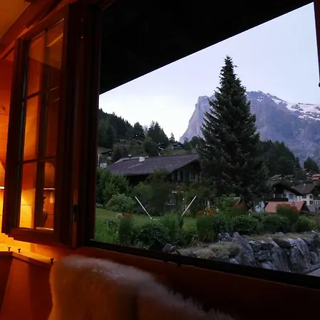 シャレー Chalet Authentique Avec Magnifique Vue Sur L'eiger