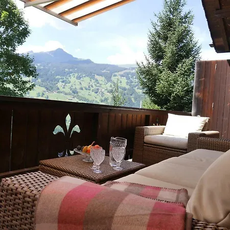 Chalet Authentique Avec Magnifique Vue Sur L'eiger